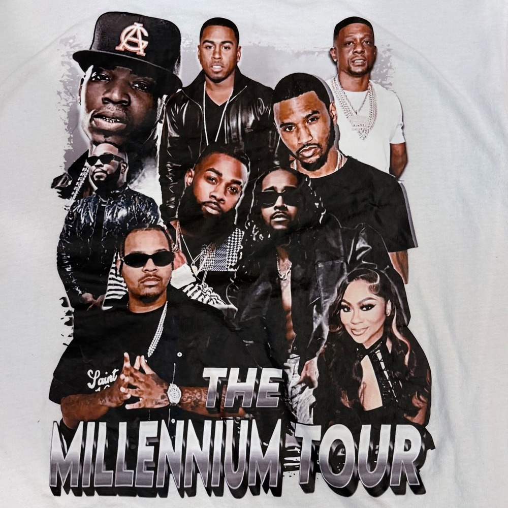 Gildan The Millennium Tour Graphic T-Shirt Mens Large White Cotton Y2K Hip Hop